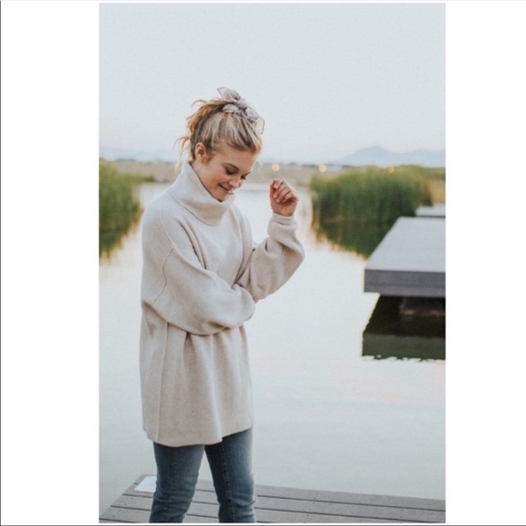 Free People Sweaters - NEW Free People Softly Structured tunic Turtleneck Sweater revolve oversized S